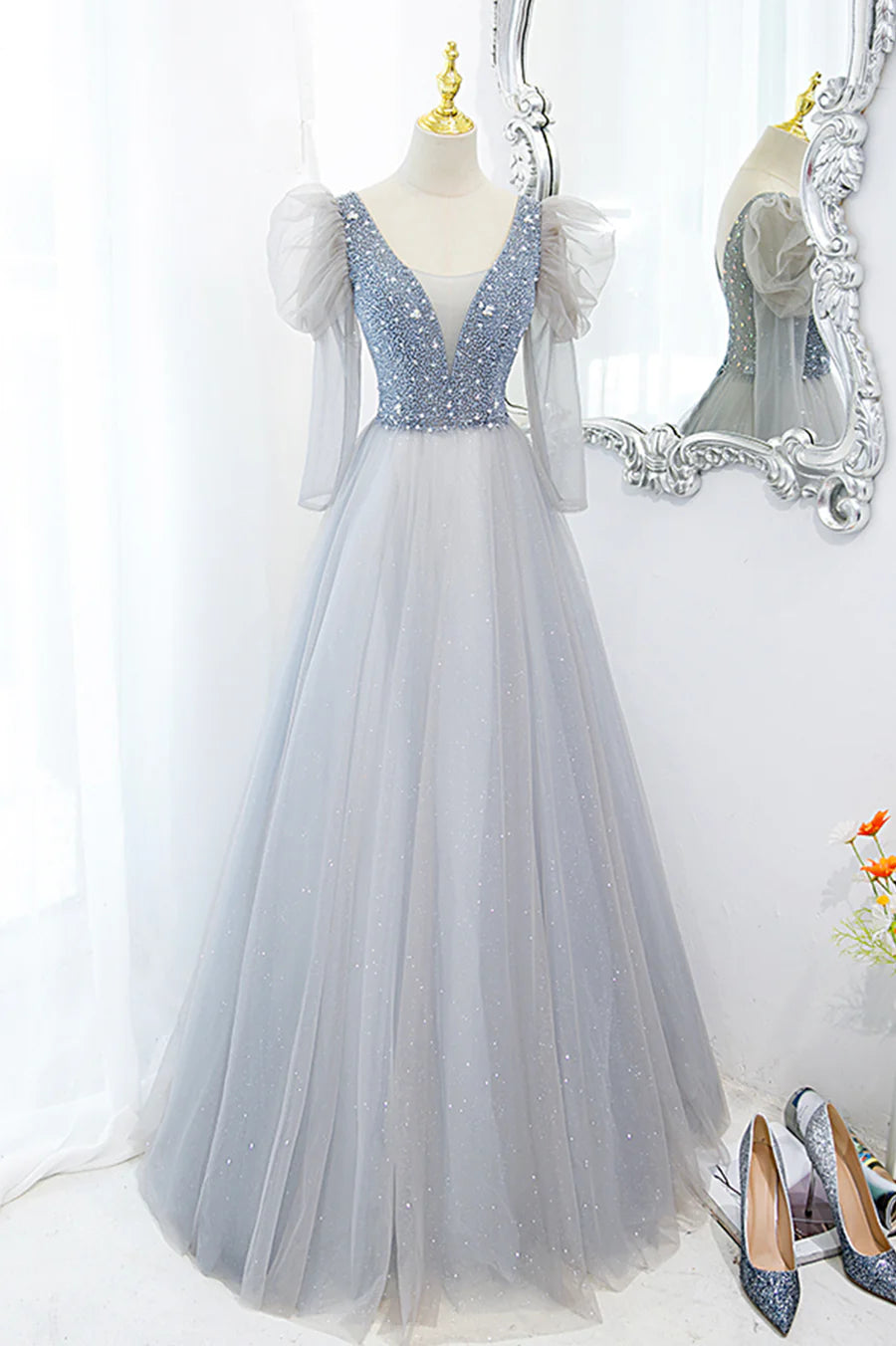 A-Line Gray Low V-Neck Floor Length Tulle Beaded Long Prom Dress Evening Party Dress