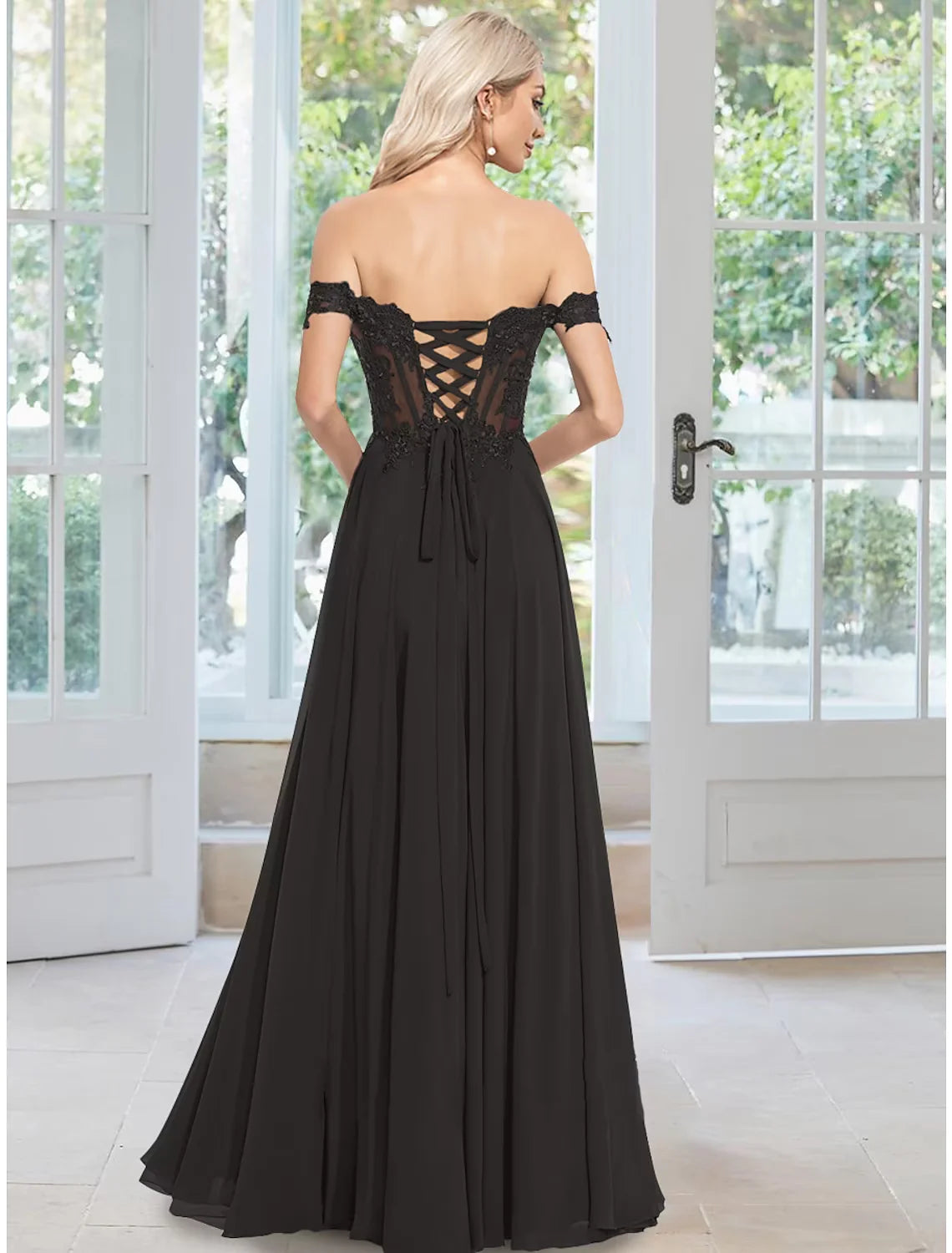 Elegant A-Line Off Shoulder Evening Gown Floor Length Sleeveless Chiffon Prom Dress with Appliques