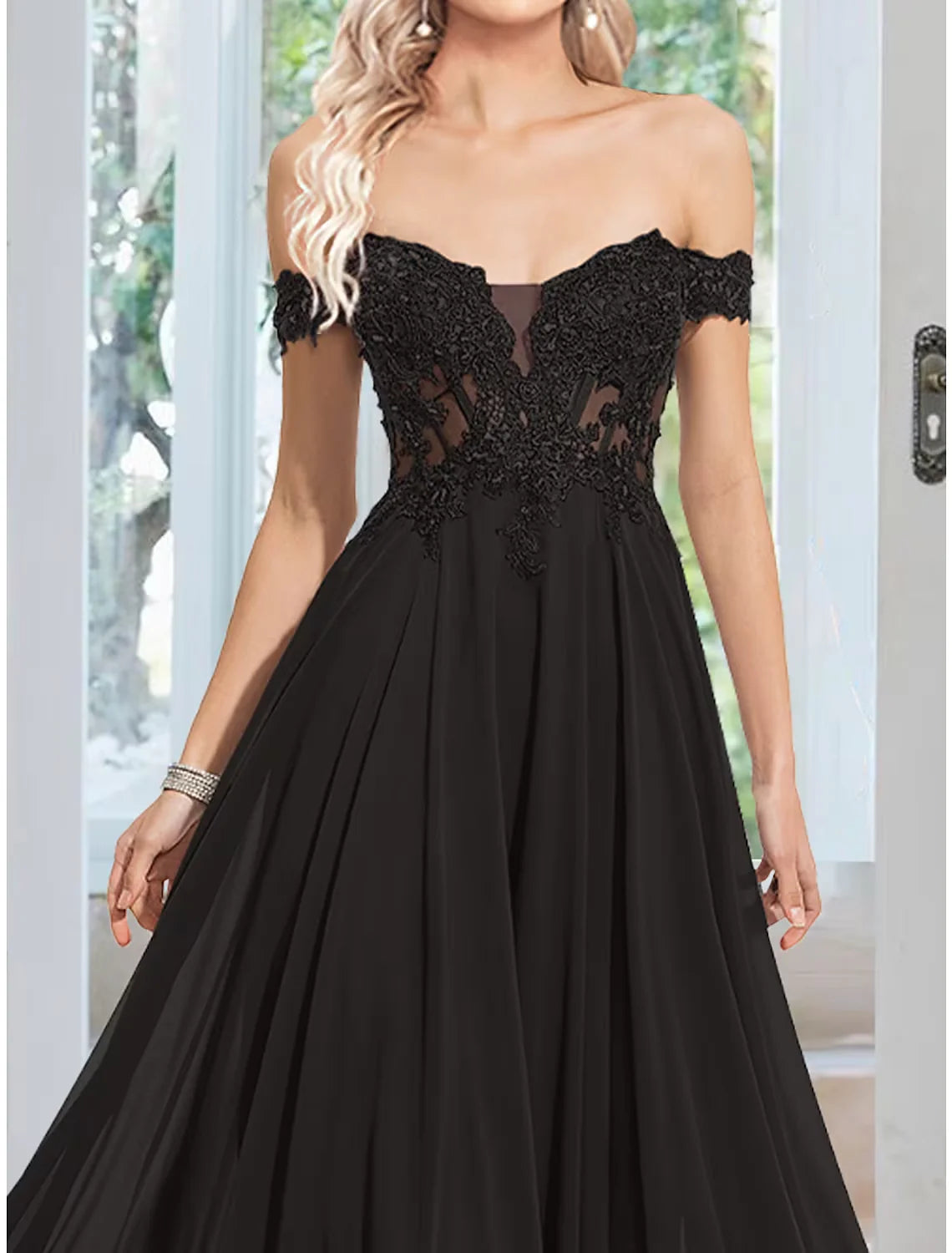 Elegant A-Line Off Shoulder Evening Gown Floor Length Sleeveless Chiffon Prom Dress with Appliques