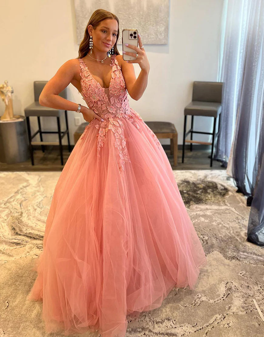 A-Line Tulle Deep V-neck Prom Dress with Appliques