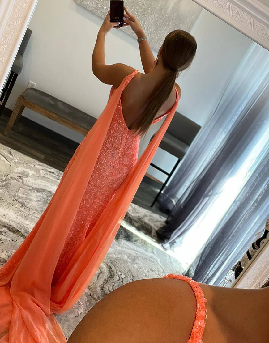 Sleek Glittering Sparkle Sheath  Prom Dress With High Slit