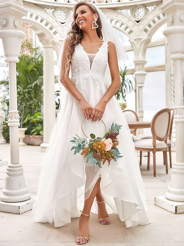 A-Line Wedding Dresses V Neck Chiffon Lace Tulle Sleeveless Romantic Casual with Lace Ruched Draping