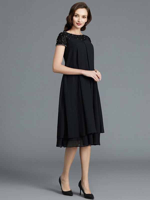 A-Line Sleeveless Scoop Knee-Length Chiffon Mother of the Bride Dresses