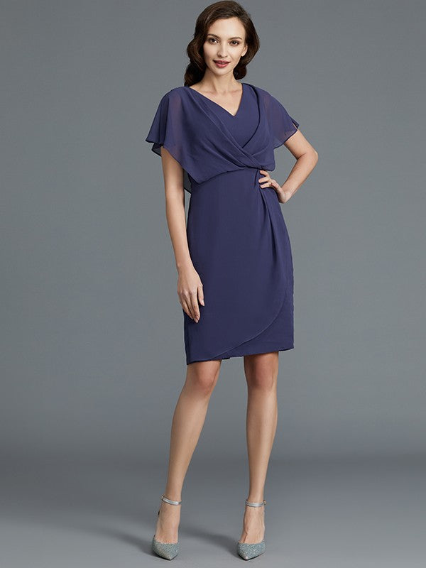 A Line Sheath/Column V-neck Short Sleeves Chiffon Knee-Length Mother of the Bride Dresses