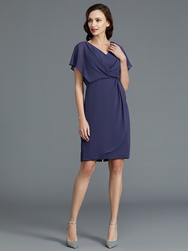 A Line Sheath/Column V-neck Short Sleeves Chiffon Knee-Length Mother of the Bride Dresses