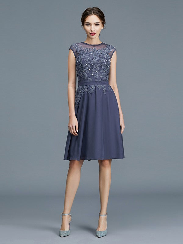 A-Line Scoop Chiffon Sleeveless Beading Knee-Length Mother of the Bride Dresses