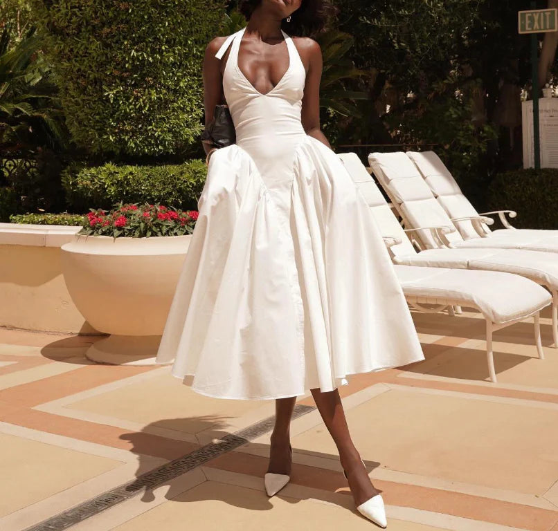 Charming A line Halter V-neck Formal Prom Dress Sexy Sleeveless Evening Party Gowns Simple Cocktail Dress