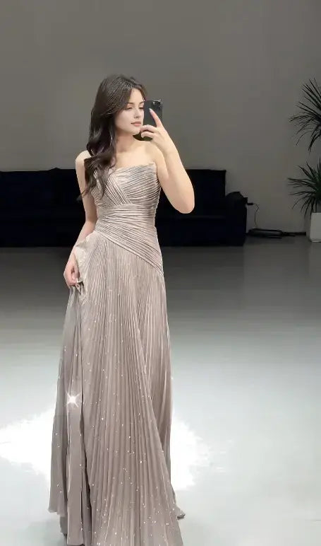 Charming A Line Sleeveless Long Formal Prom Dress Fashion Evening Party Gowns Shiny Birthday Party Dress