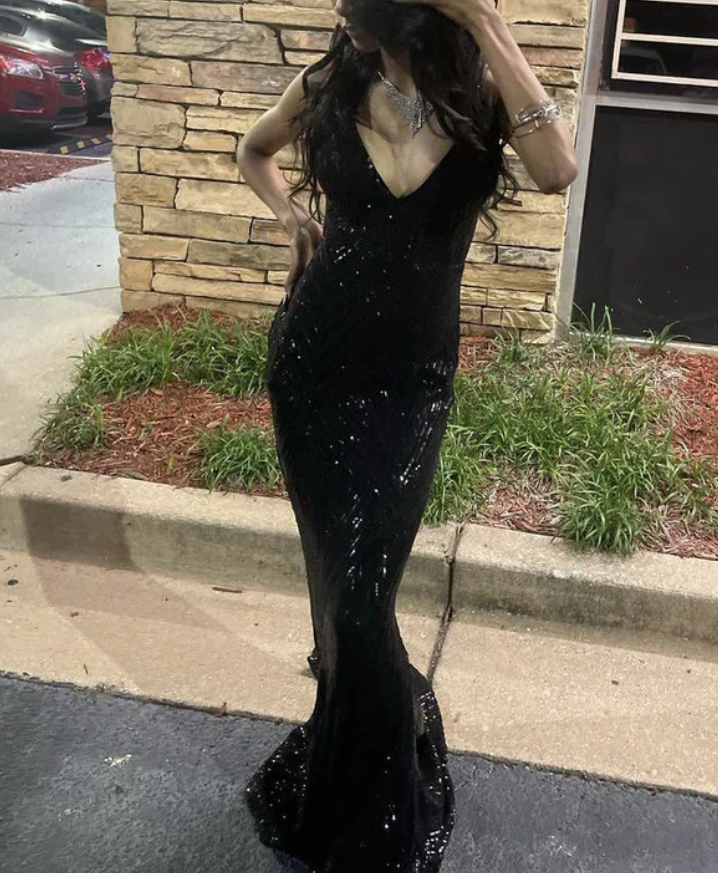 Charming Black Mermaid V-neck Sequin Long Formal Prom Dress Sexy Evening Party Gowns