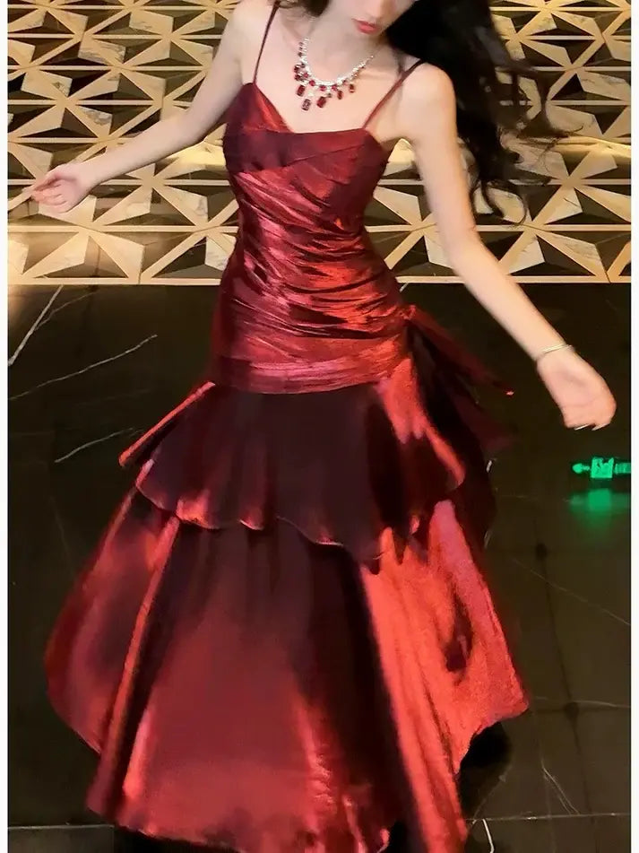 Charming Spaghetti Straps Sleeveless Long Formal Prom Dress Elegant Evening Party Gowns Chic Graduation Dress