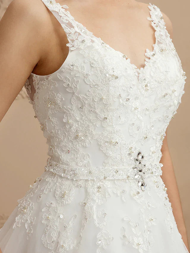 Ball Gown Wedding Dresses V Neck Court Train Tulle Beaded Lace Lace Over Tulle Spaghetti Strap Glamorous Illusion Detail Backless with Beading Appliques