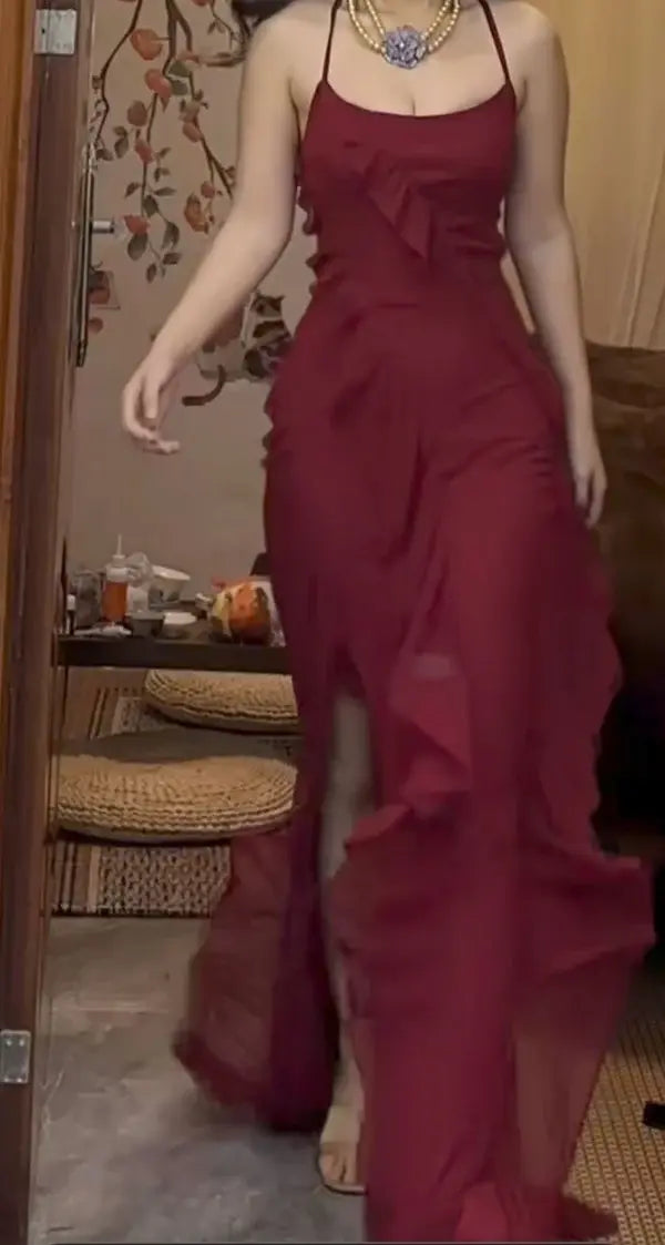 Elegant Spaghetti Straps Sleeveless Ruffles Long Formal Prom Dress With Slit Sexy Evening Party Gowns Charming Graduation Dress