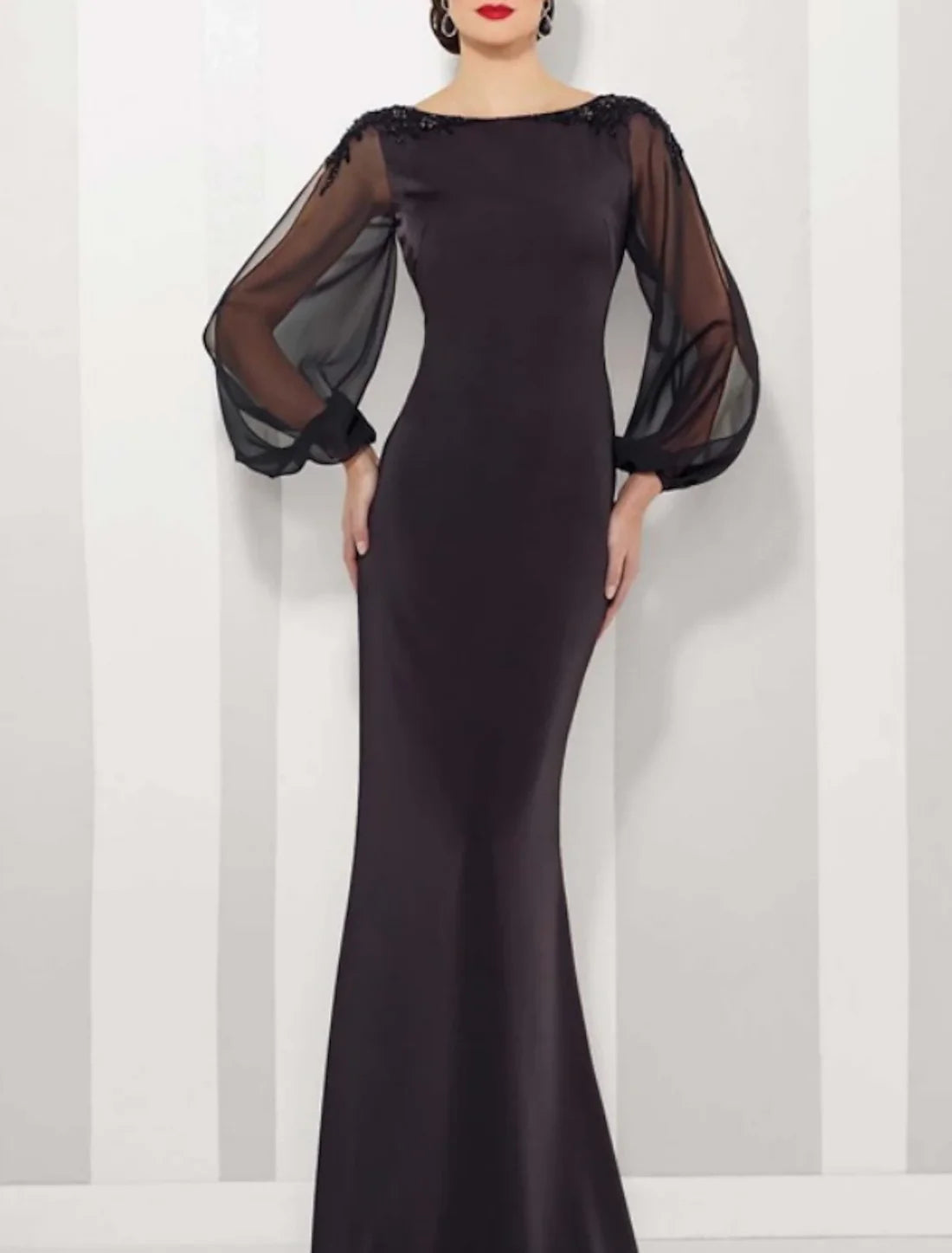 Mermaid / Trumpet Mother of the Bride Dress Elegant Jewel Neck Floor Length Satin Tulle Long Sleeve with Appliques Evening Dress