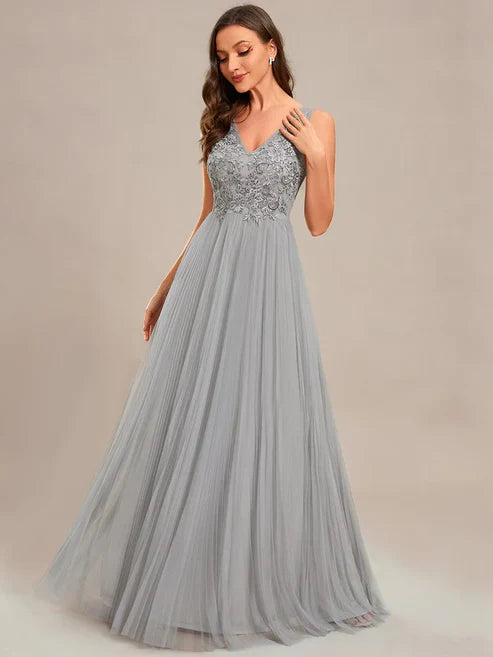 Exquisite Applique Embroidery Bodice Sleeveless A-Line Tulle Evening Dress/Prom Dresses Party Dresses