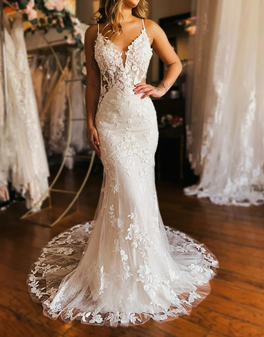 Gorgeous Mermaid Sleeveless Long Wedding Dress with Appliques Charming Bridal Gown