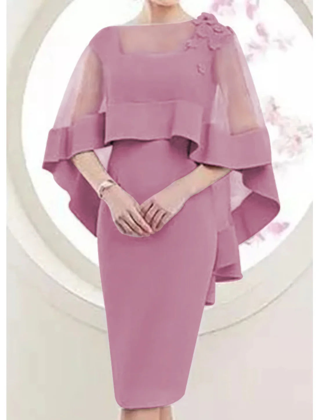 Sheath / Column Mother of the Bride Dress Elegant Square Neck Knee Length Satin Tulle 3/4 Length Sleeve with Appliques Beautiful