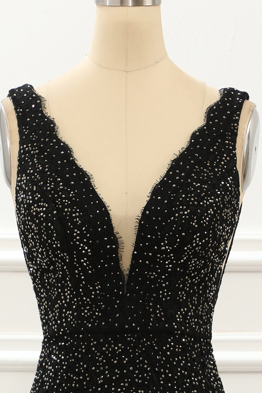 Black Deep V Neck Lace Mermaid Prom Dress With Beading Floor Length Sexy