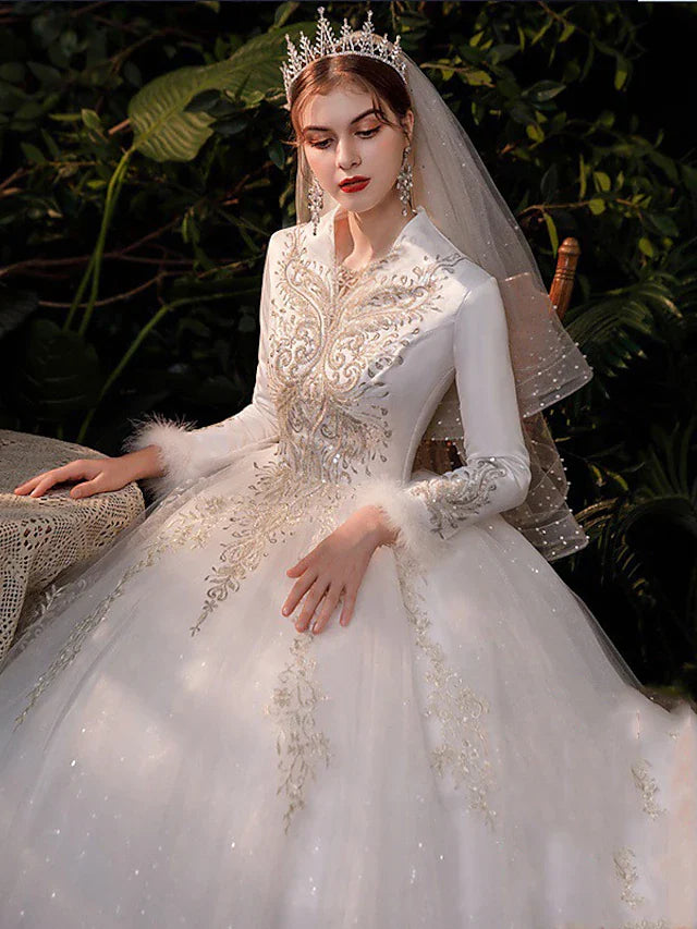 Princess Ball Gown Wedding Dresses V Neck Floor Length Lace Tulle Long Sleeve Romantic Sparkle & Shine Luxurious with Appliques