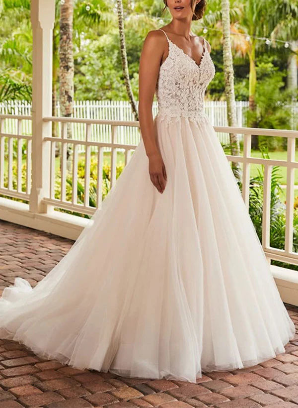 V-Neck Ball-Gown Wedding Dresses With Lace/Tulle Sweep Train And Appliques Elegant