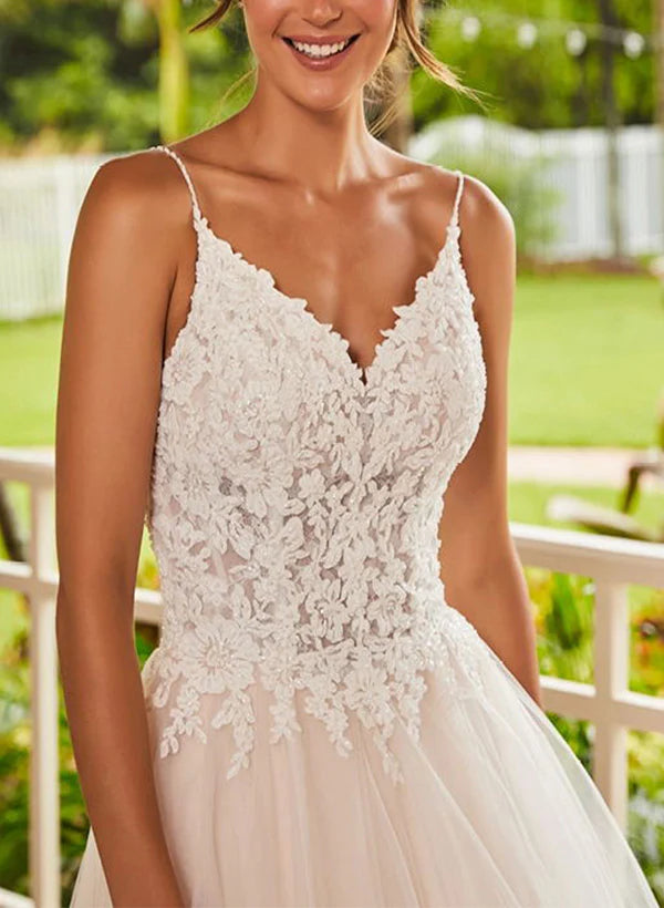 V-Neck Ball-Gown Wedding Dresses With Lace/Tulle Sweep Train And Appliques Elegant