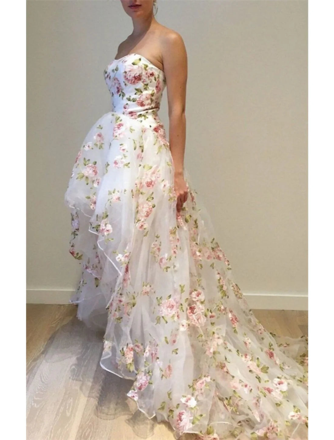 Ball Gown Prom Dresses Floral Dress Quinceanera Wedding Party Asymmetrical Sleeveless Strapless Tulle with Appliques