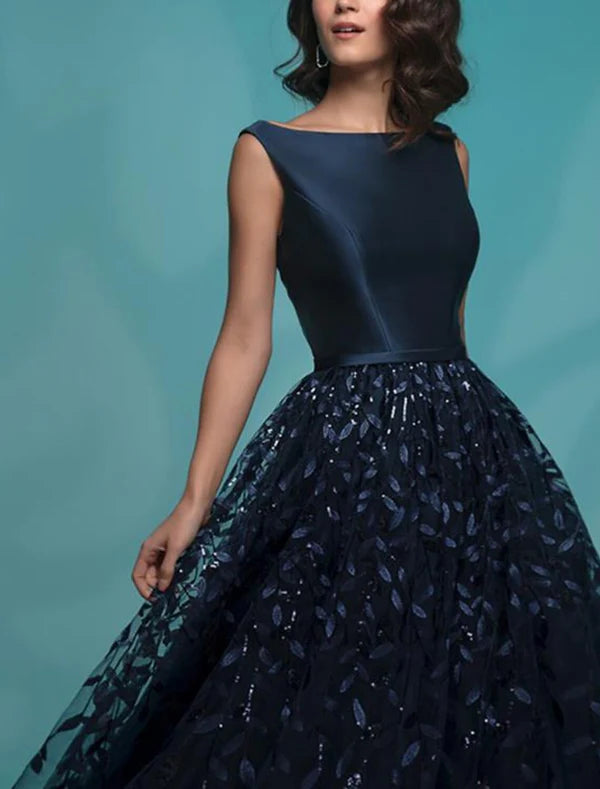 A-Line Evening Gown Minimalist Dress Wedding Guest Wedding Party Floor Length Sleeveless Jewel Neck Lace with Sequin Appliques