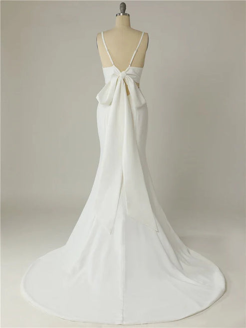 Mermaid Spaghetti Straps Backless V Neck Mermaid Wedding Dresses Beautiful