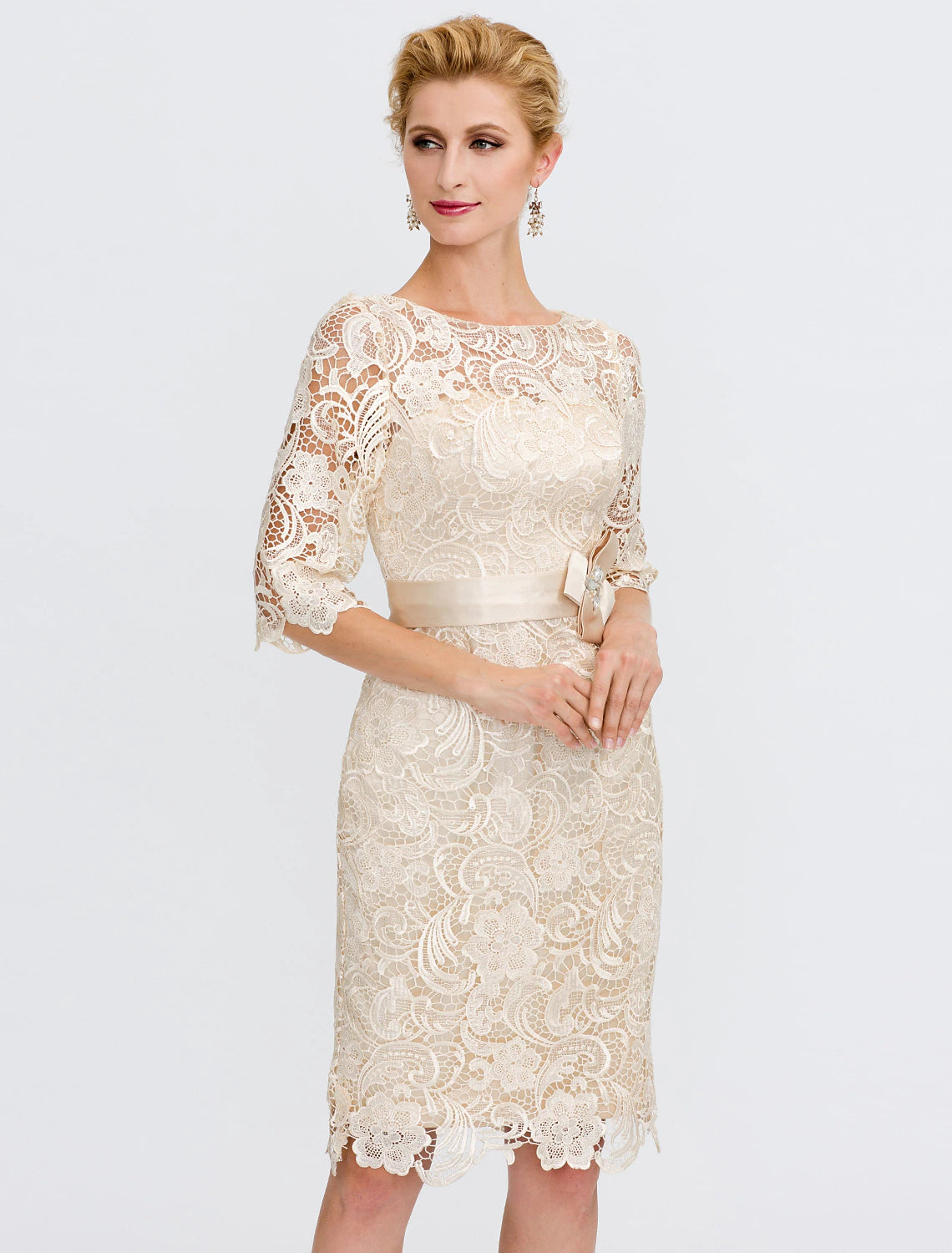 Sheath / Column Mother of the Bride Dress Formal Wedding Guest Elegant Plus Size Illusion Neck Knee Length All Over Lace 3/4 Length Sleeve with Bow(s)
