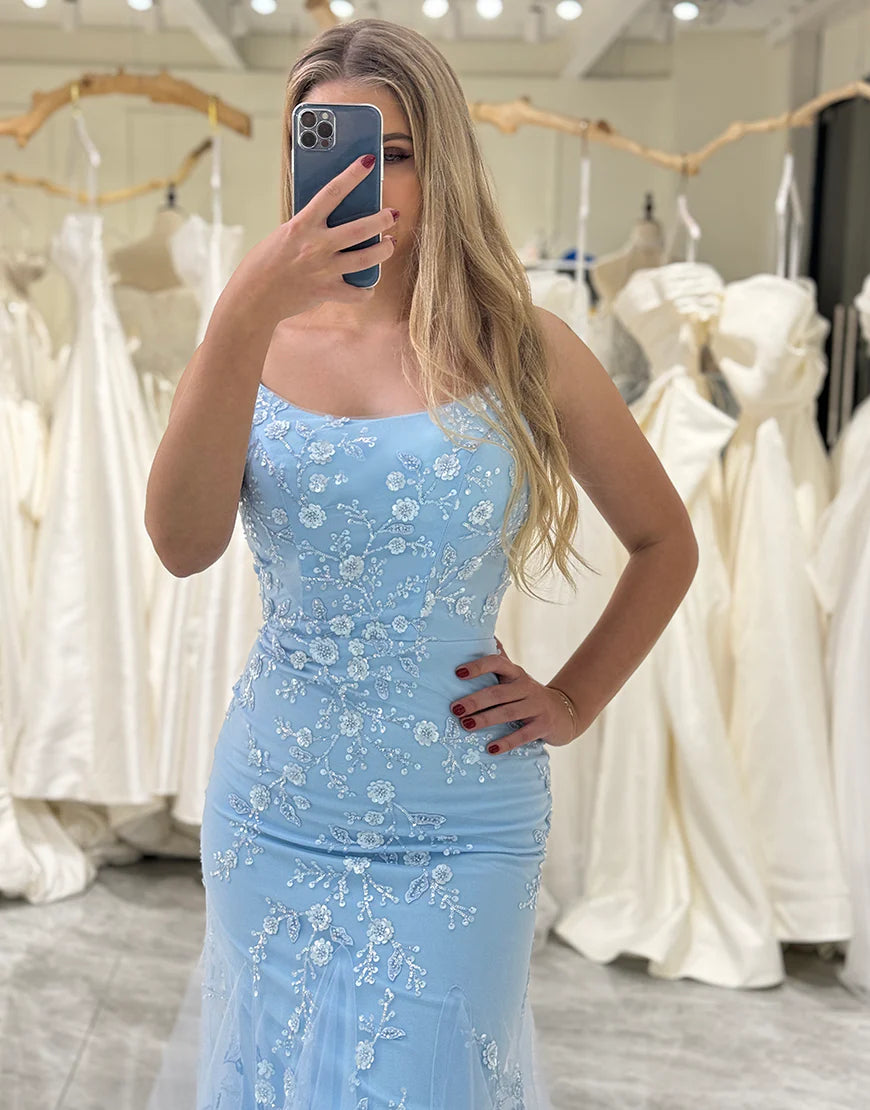Sheath/Mermaid Spaghetti Straps Long Prom Dress With Appliques