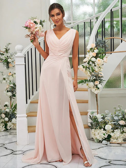 A-Line/Princess Chiffon Ruched V-neck Sleeveless Sweep/Brush Train Bridesmaid Dresses Party Dresses Wedding Guest Dresses