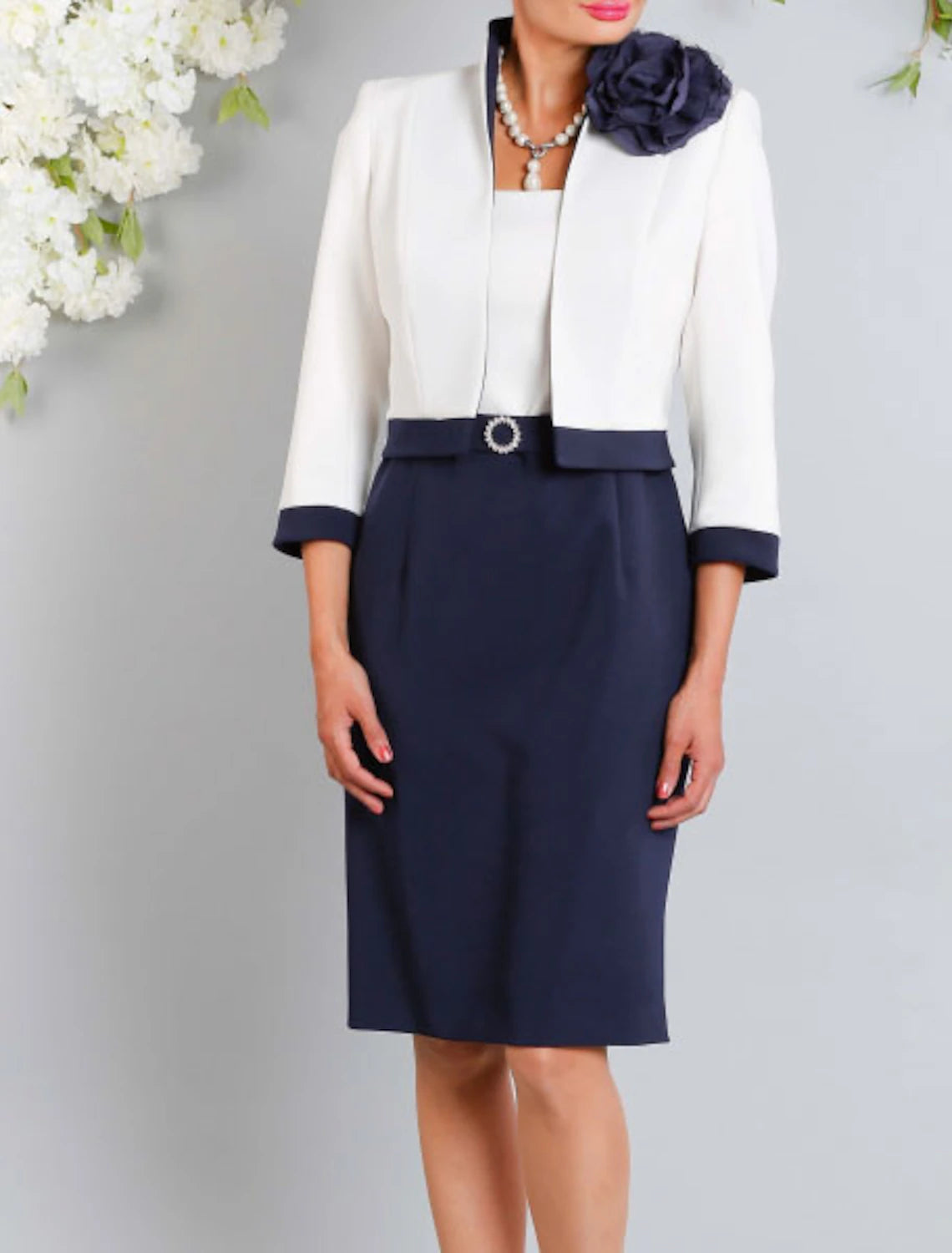 Sheath / Column Plus Size Jewel Neck Knee Length Jacket Dresses Stretch Satin Short Sleeve Wrap Included Short Mother of the Bride Dress with Shoulder Flower