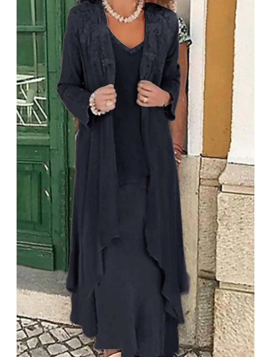 A-Line Mother of the Bride Dress Plus Size Casual V Neck Wedding Guest Dress Floor Length Lace Linen Cotton Blend Sleeveless Jacket Dresses with Appliques