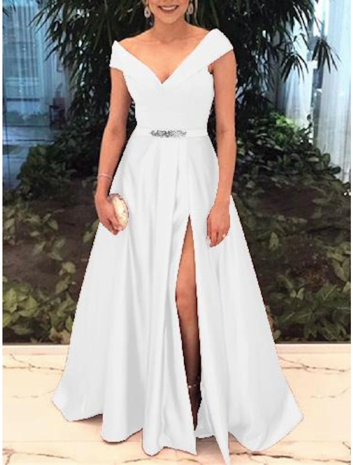 A-Line Elegant Prom Formal Evening Valentine's Day Dress Off Shoulder Short Sleeve Sweep / Brush Train Satin with Split Front