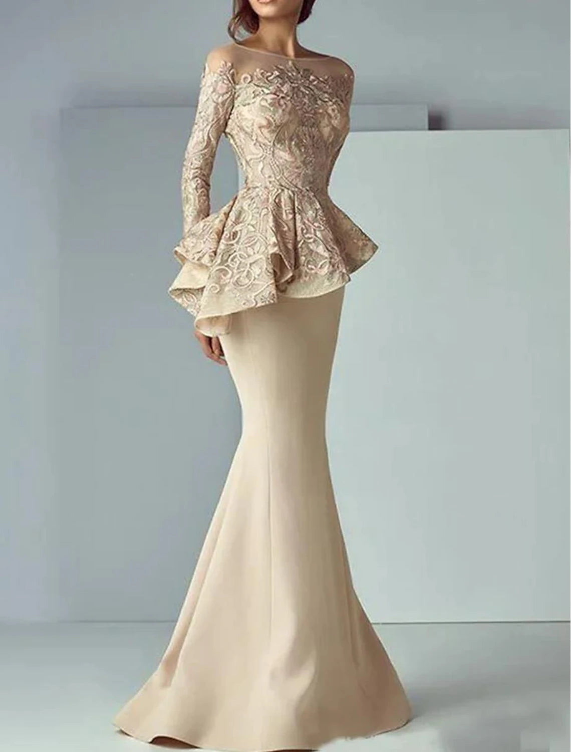 Mermaid / Trumpet Mother of the Bride Dress Formal Wedding Guest Scoop Neck Floor Length Long Sleeve with Ruffles Appliques