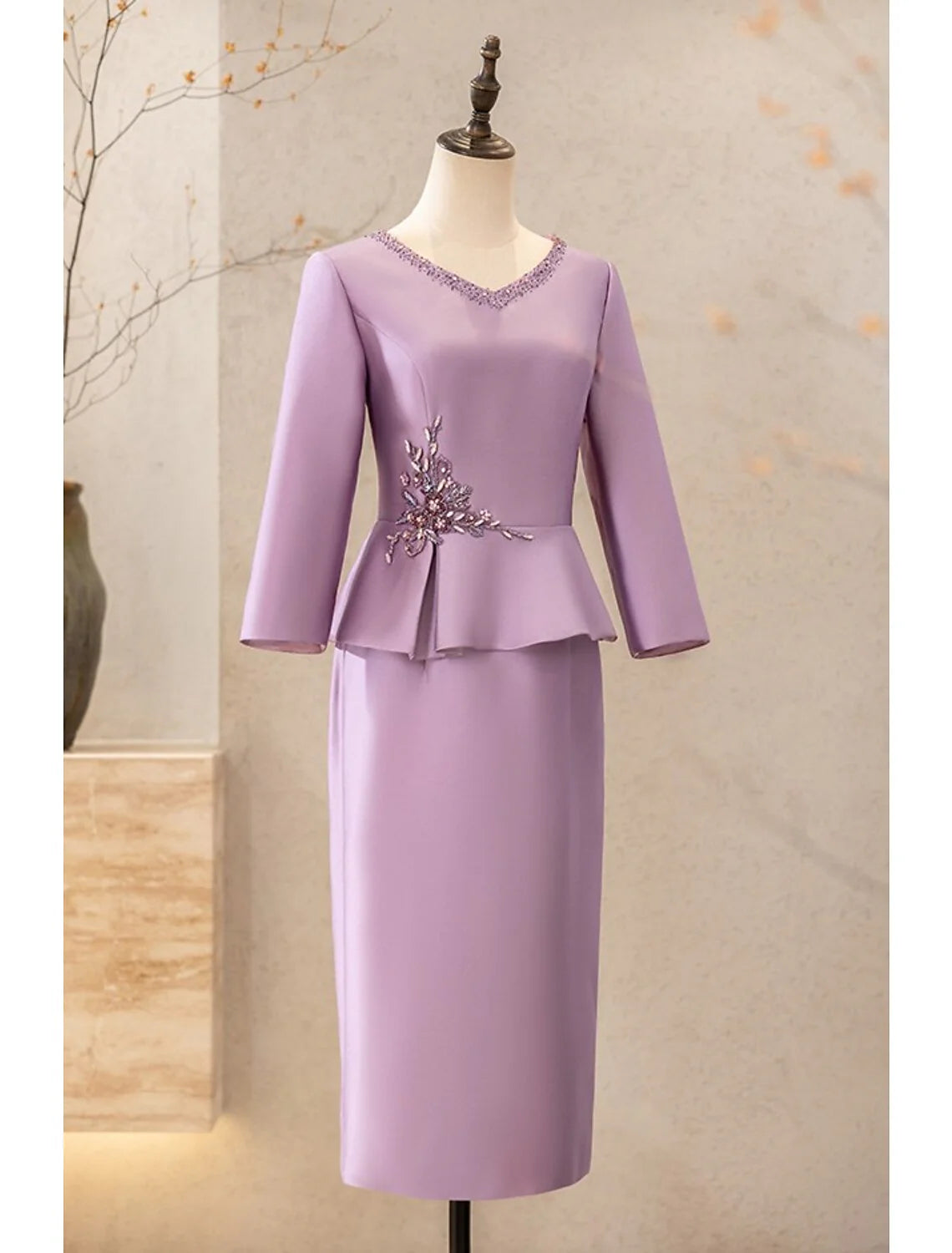 Two Piece Cocktail Dresses Elegant Dress Wedding Party Tea Length Long Sleeve V Neck Satin with Appliques Mother of the Bride Dress