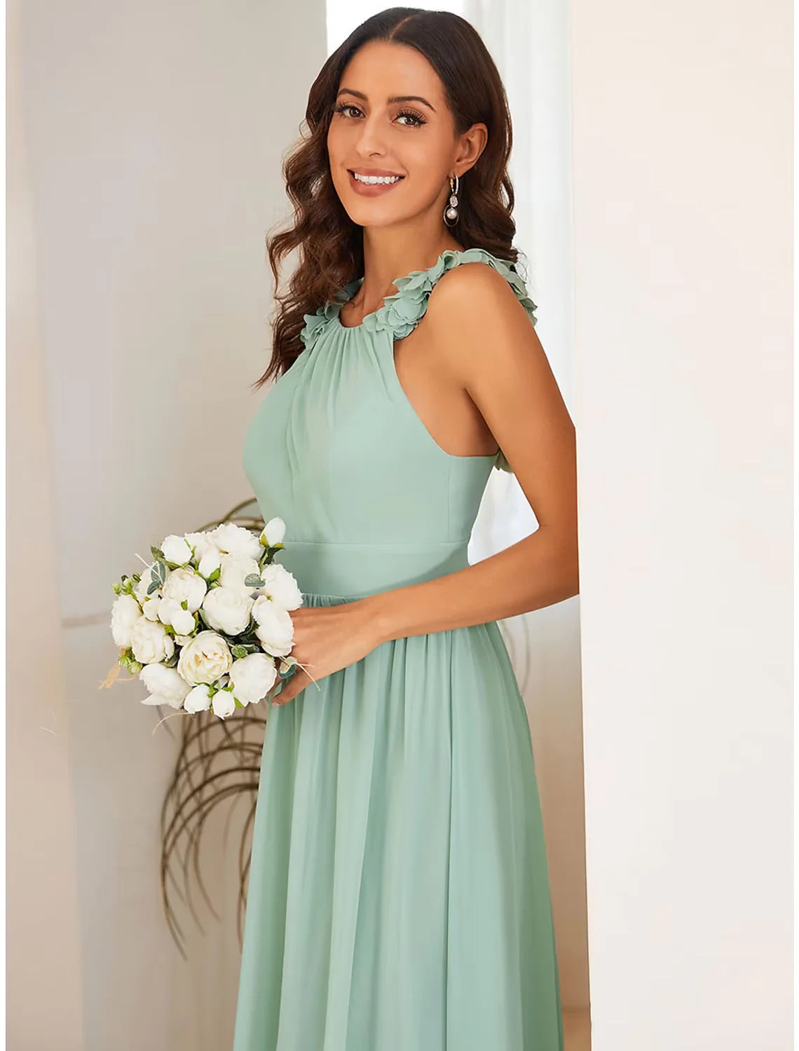 A-Line Wedding Guest Dresses Elegant Dress Formal Floor Length Sleeveless Jewel Neck Chiffon with Pleats Shouder Flowe