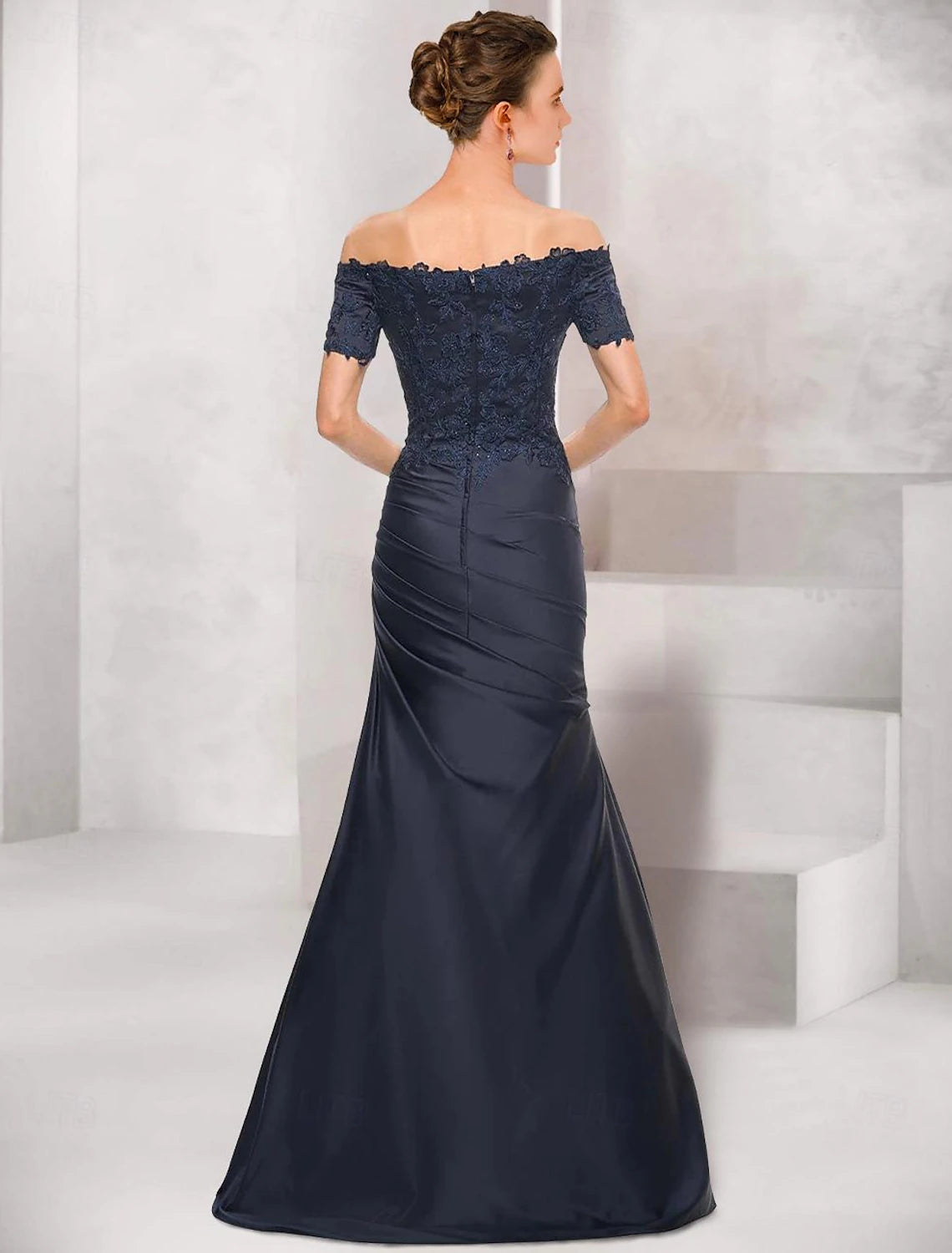 Sheath Mermaid Off Shoulder Wedding Guest Party Dress V Neck Floor Length Satin Short Sleeve Mother of the Bride Dress with Lace Ruched