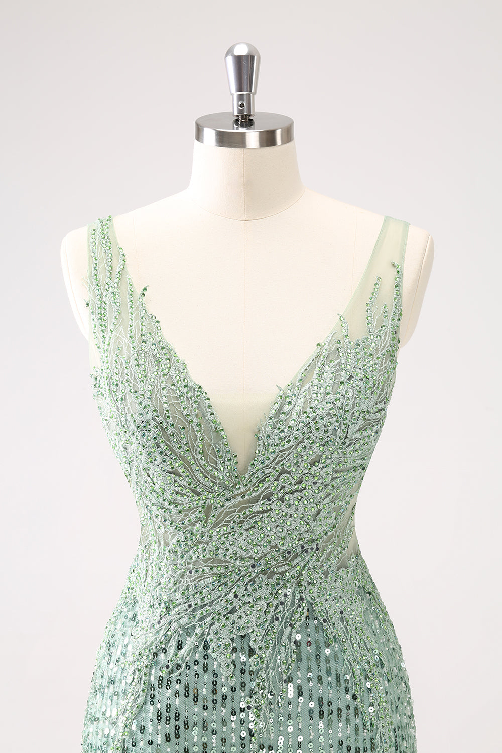 Sparkly Green Bodycon V Neck Sequin Short Homecoming Dress with Beading Sexy