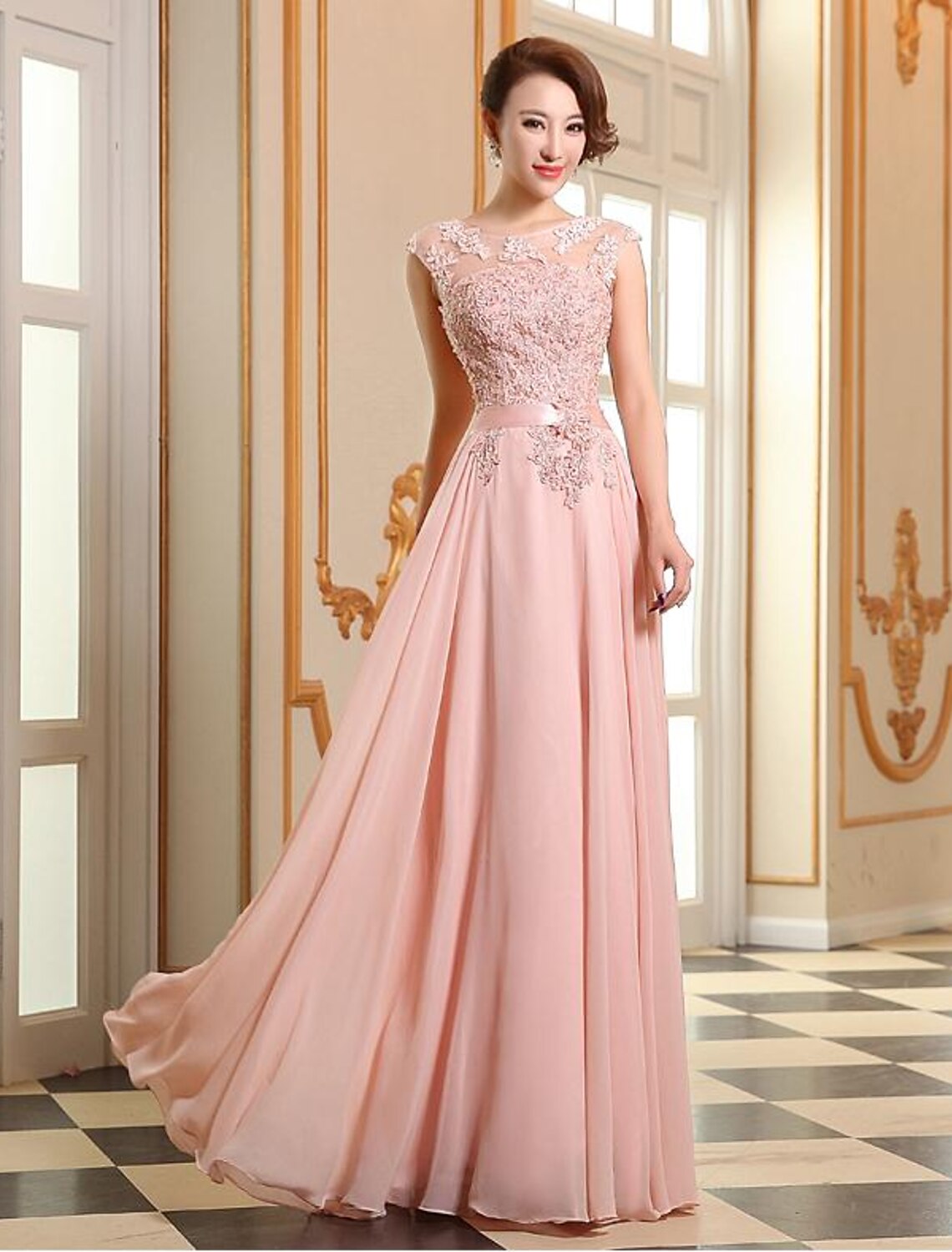 A-Line Evening Gown Elegant Dress Wedding Guest Prom Floor Length Sleeveless Illusion Neck Bridesmaid Dress Georgette with Appliques