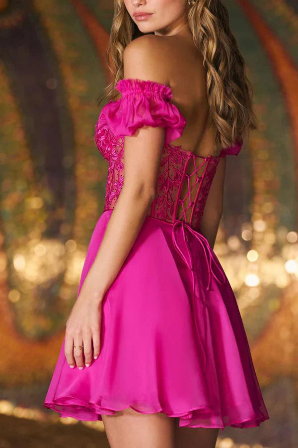 A line Sweetheart Lace Sticker Pink Short Homecoming Dress Solid Color