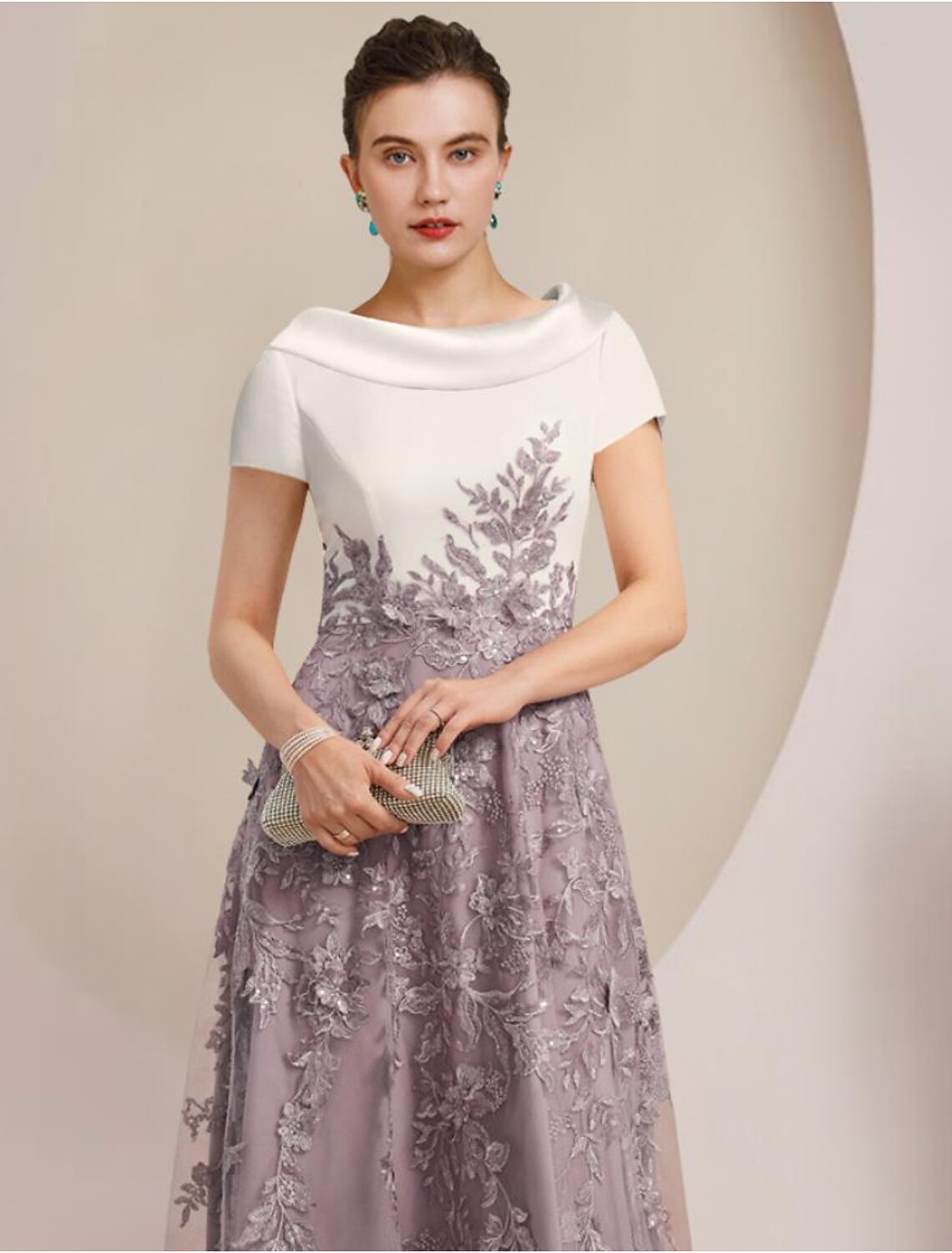 A-Line Mother of the Bride Dress Formal Wedding Guest Elegant Scoop Neck Tea Length Satin Lace Short Sleeve with Sequin Appliques Color