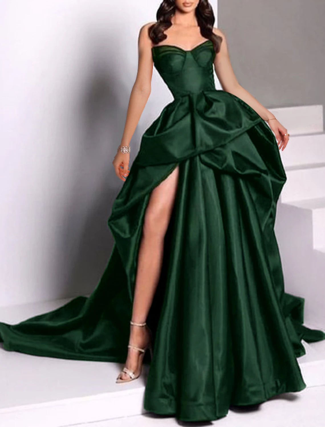 Sheath Elegant Short Sleeve Court Train Dress Long Prom Dress with Pleats Appliques