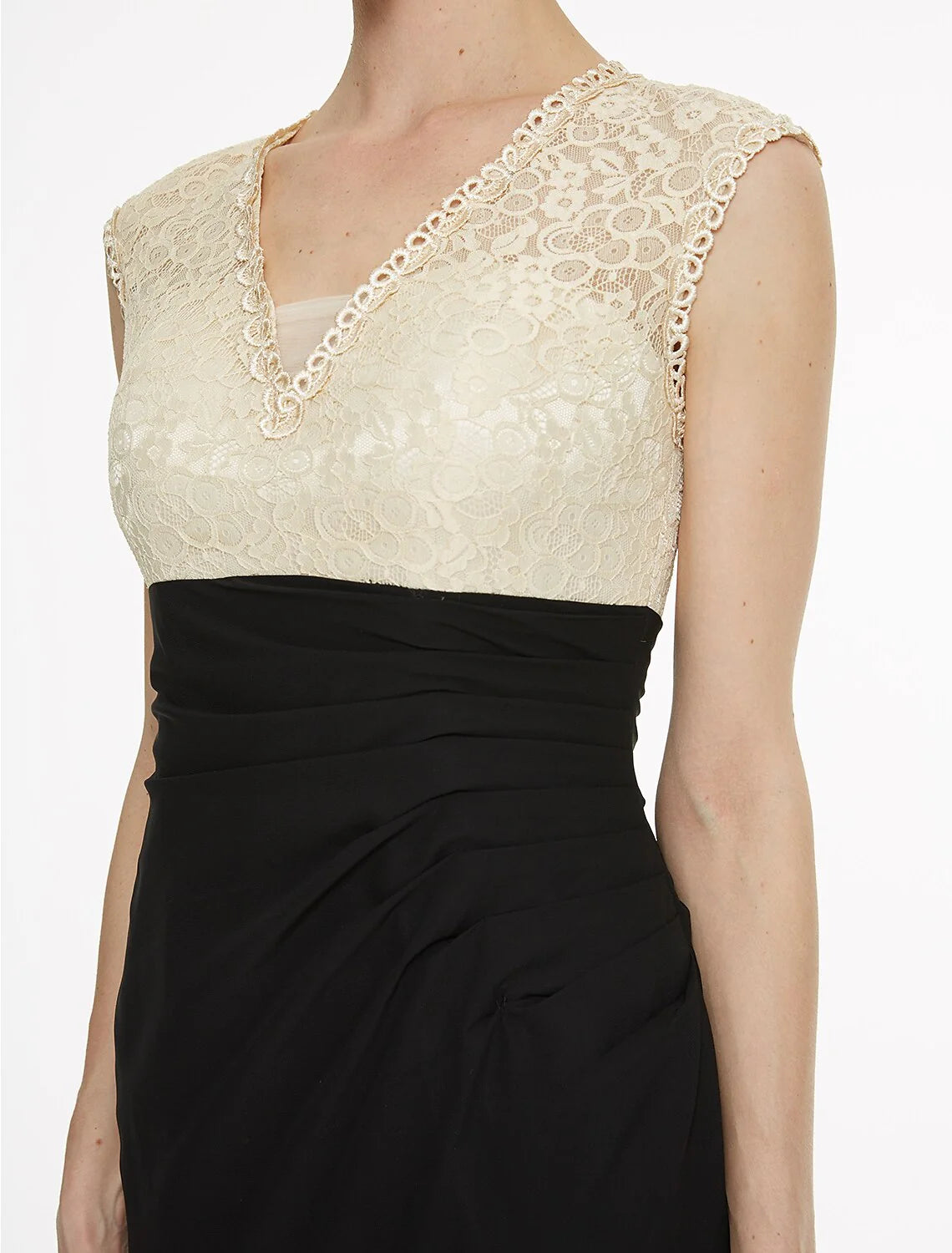 Sheath / Column V Neck Floor Length Chiffon / Lace Mother of the Bride Dress Backless with Lace