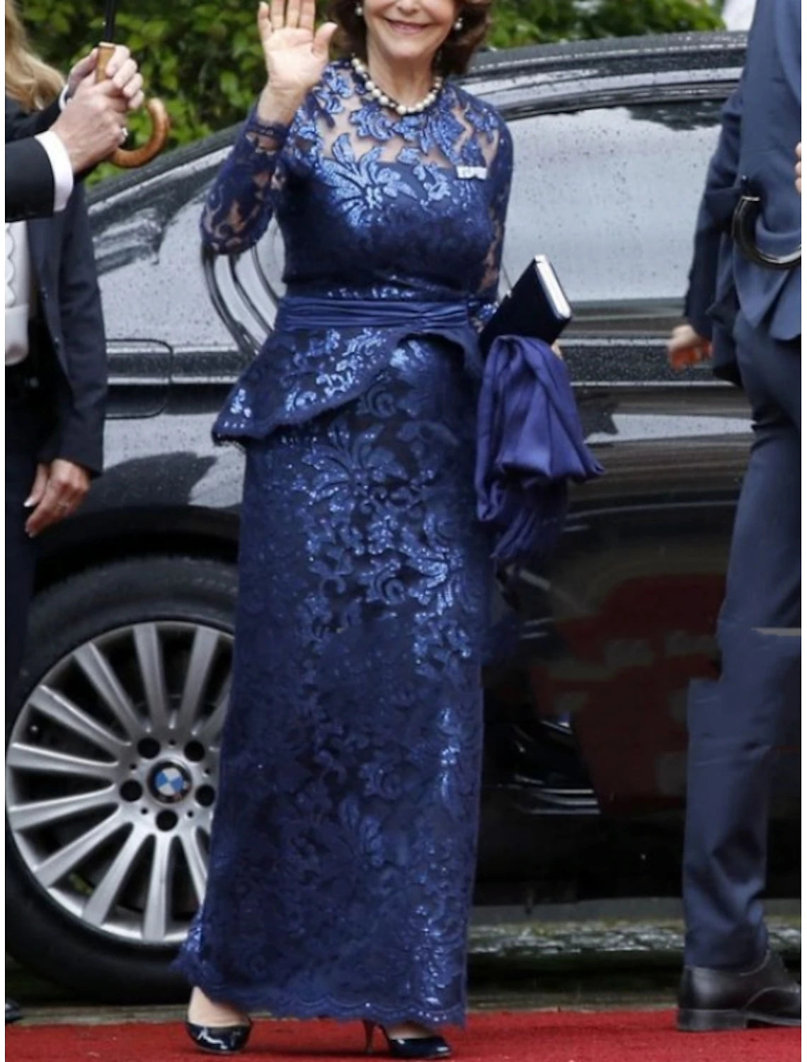 Sleek Glitter Sparking Jewel Neck Wedding Guest  Party Dress Ankle Length Sequined Long Sleeve Mother of the Bride Dress with Lace Ruffles