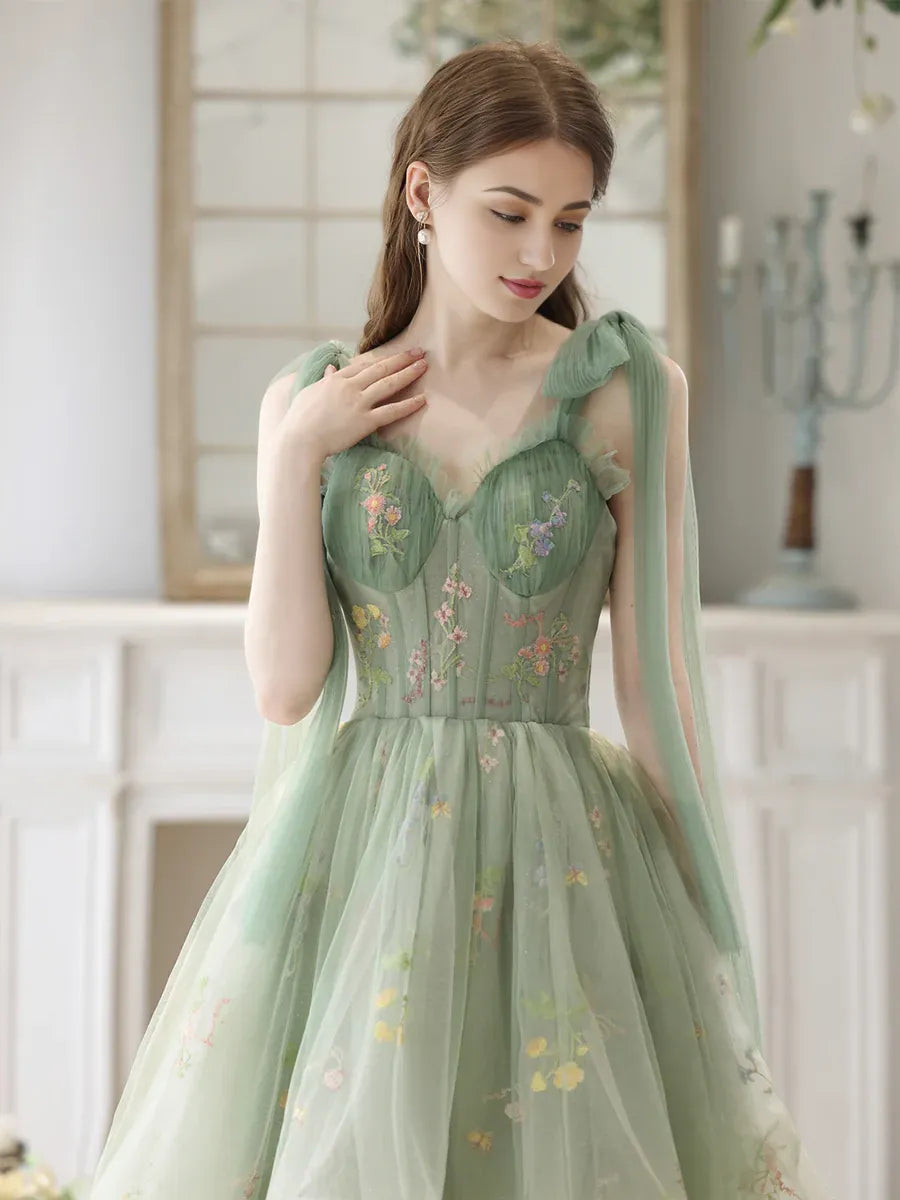Tulle Short Prom Dress Lovely Homecoming Dress High Low Lace Party Dress With Flora  Embroidery
