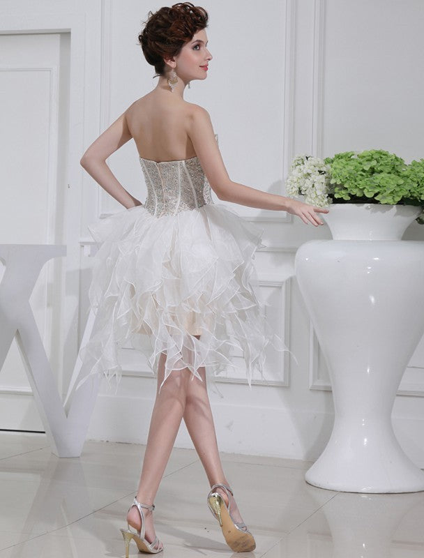 A-Line/Princess Beading Sweetheart Sleeveless Short Organza Cocktail Dresses