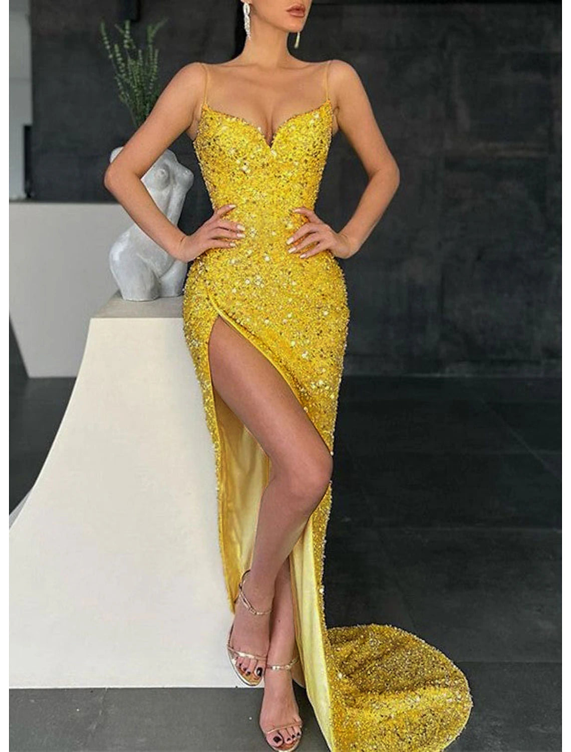 Sheath Mermaid Sleek Glitter Sparking Spaghetti Straps V Neck  Prom Dresses Brush Train Sleeveless V Neck Long Prom Dress With Split