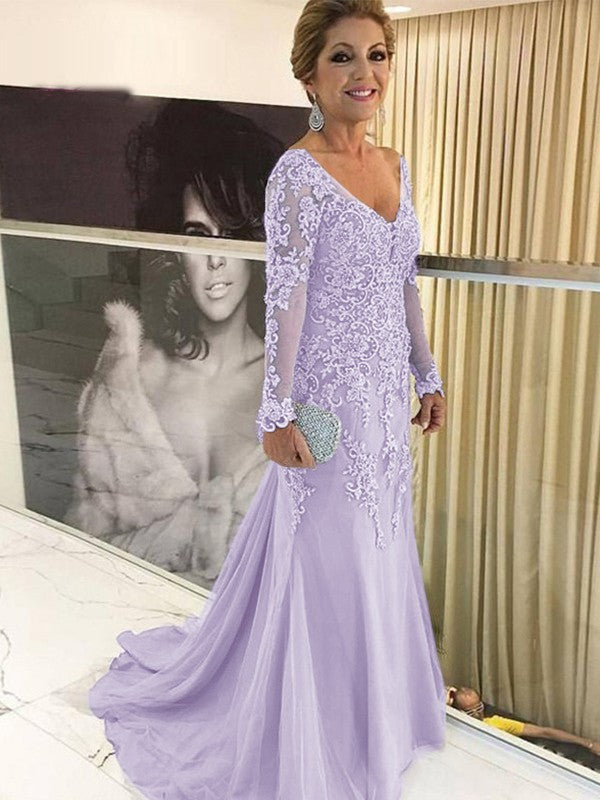 A Line Sheath/Column Tulle Applique V-neck Long Sleeves Sweep/Brush Train Mother of the Bride Dresses