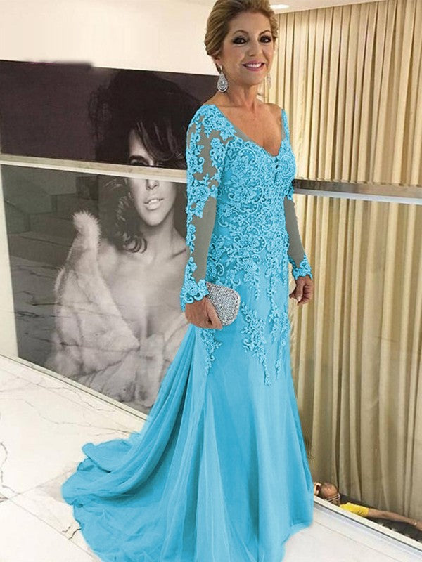 A Line Sheath/Column Tulle Applique V-neck Long Sleeves Sweep/Brush Train Mother of the Bride Dresses