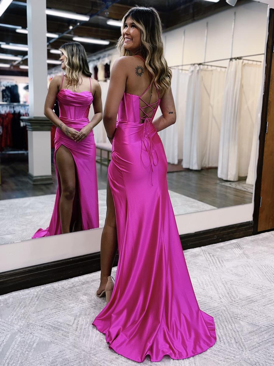 Prom dress is simple yet stunning